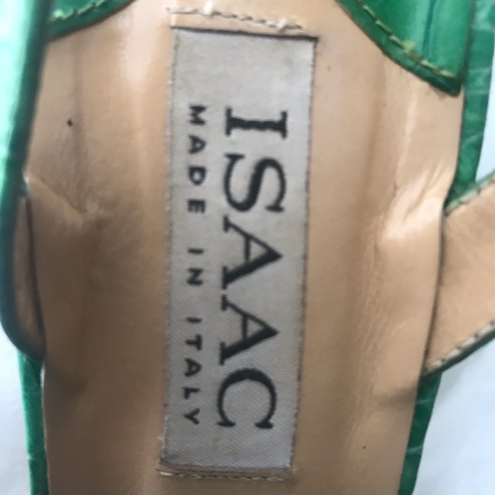 Isaac Mizrahi Emerald Green Croc-Embossed Slingback Heels - Picture 7 of 8